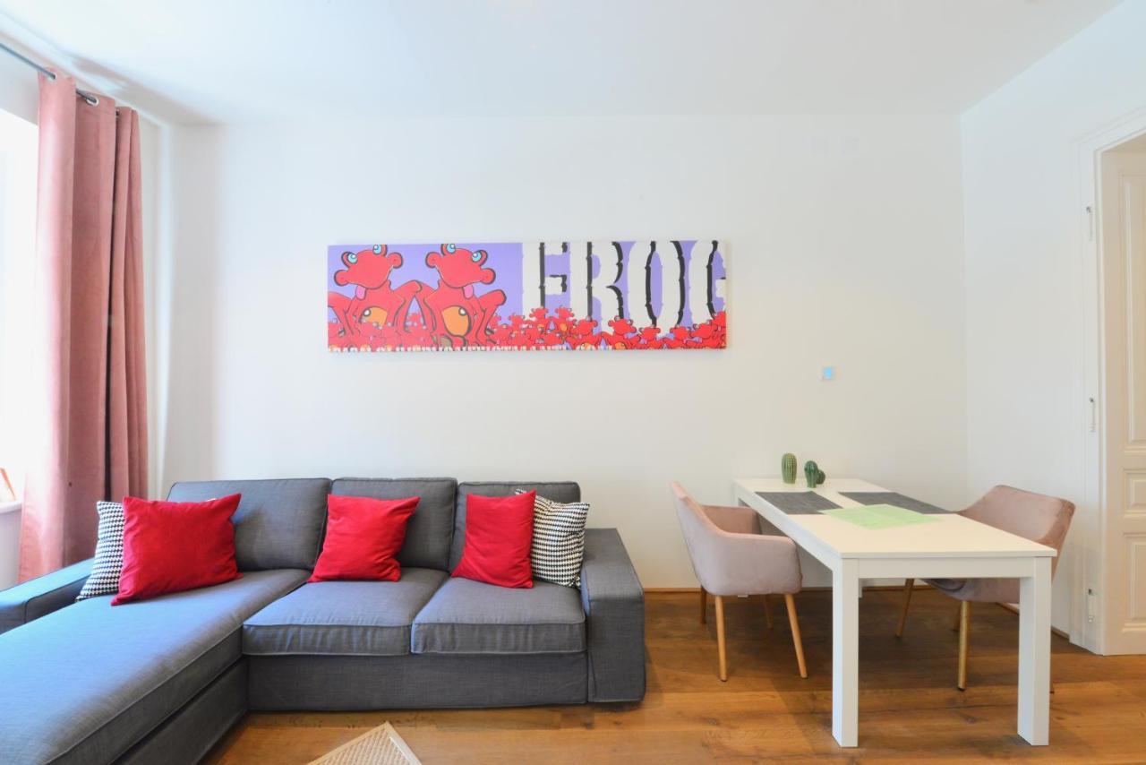 Charming Studio In Servitenviertel I Apartment Wina Bagian luar foto